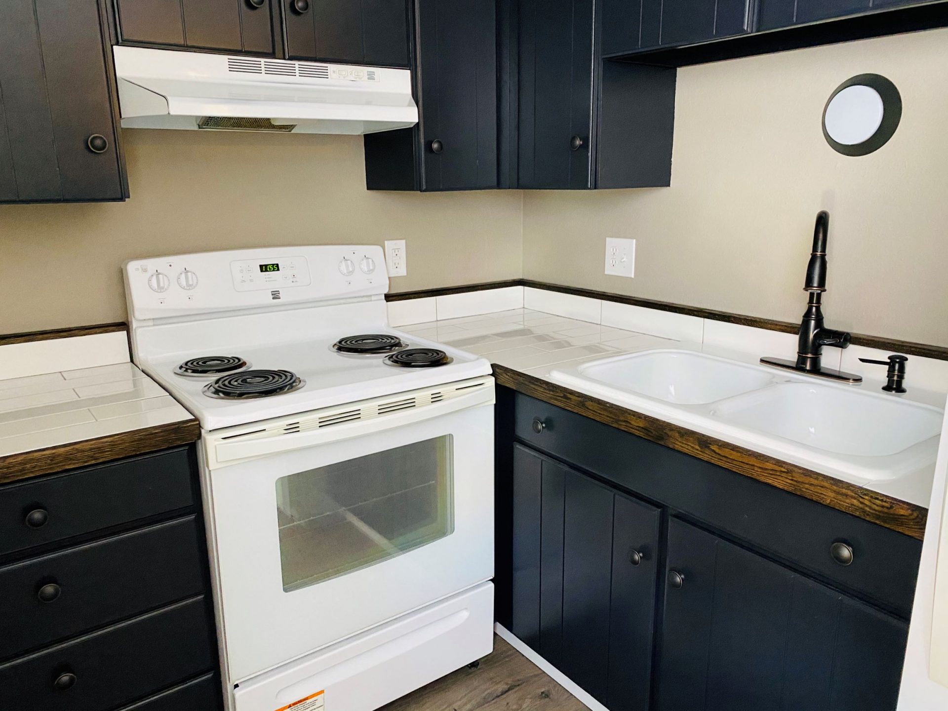 426428 MAIN ST, CANON CITY Keyholder